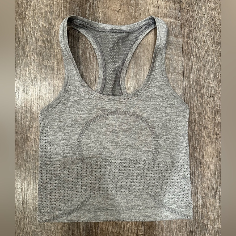 Lululemon Swiftly Tech Racerback Tank Top 2.0 size 2-4 - Picture 2 of 7